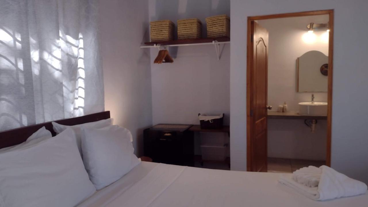Bed and Breakfast Casa Todo Bueno Transito Екстер'єр фото